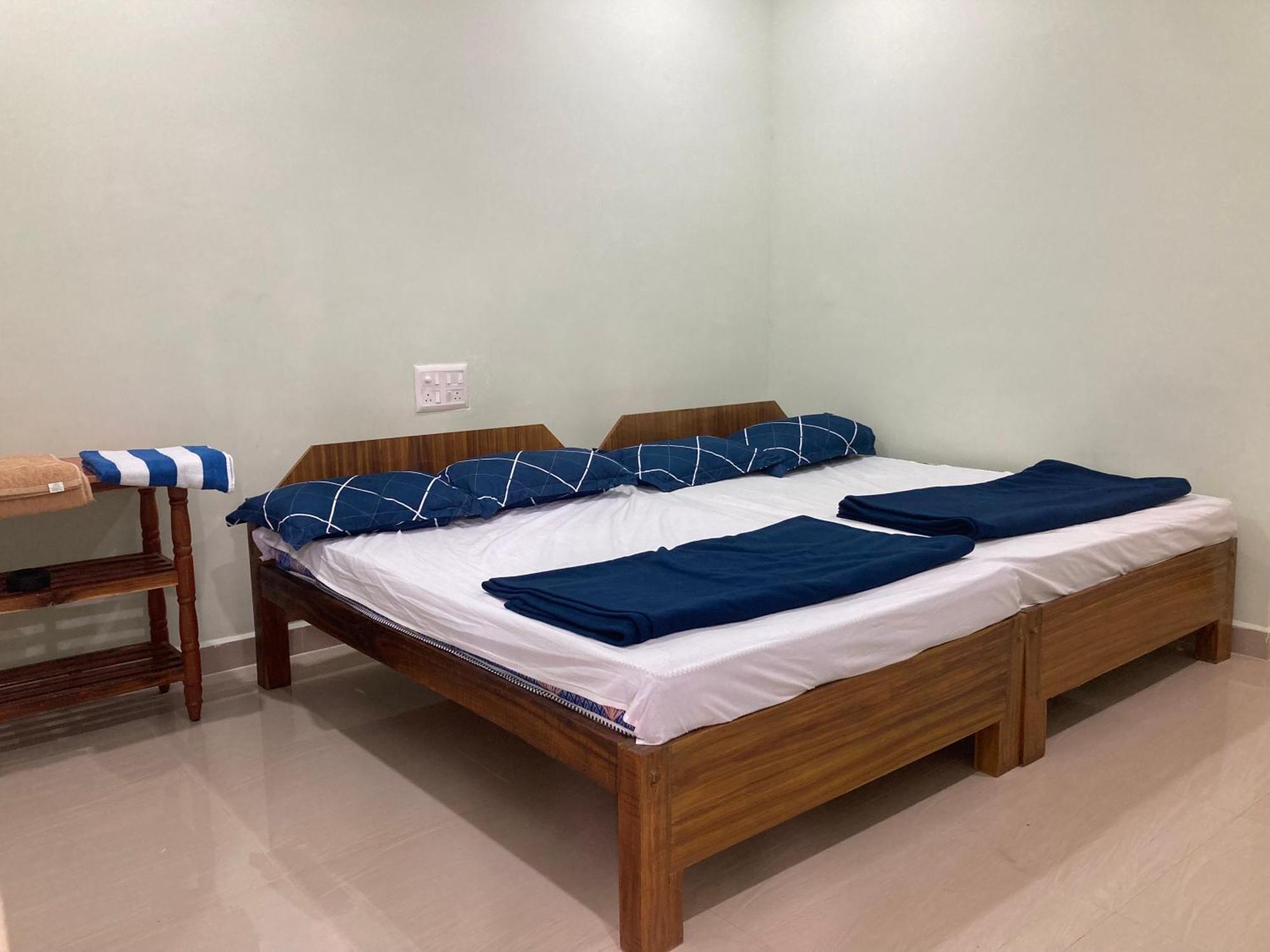 Oceanic Stay And Restaurant Gokarna 고카르나 외부 사진